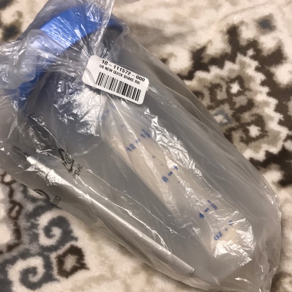 TUPPERWARE QUICK SHAKE - Picture 6 of 7